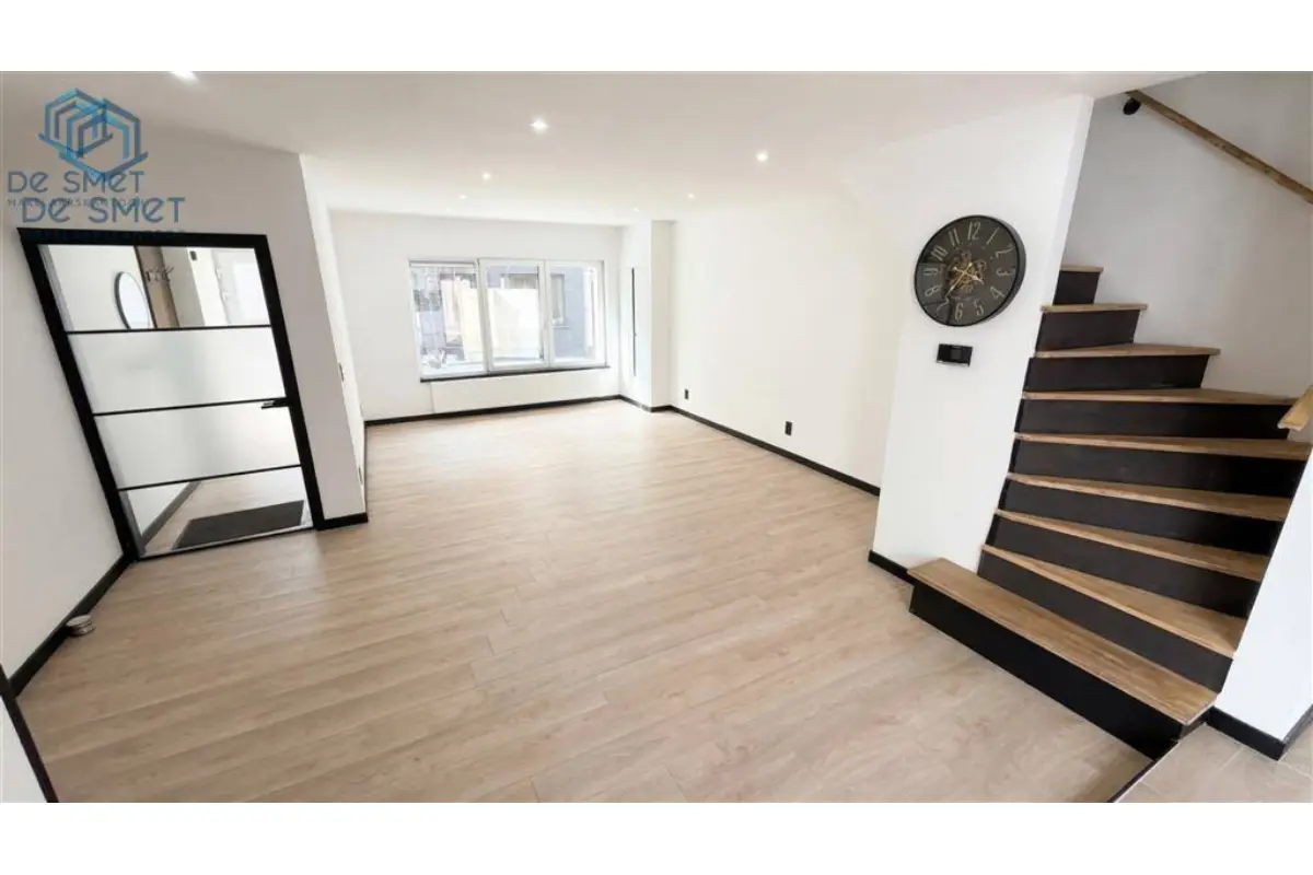 Huis te  koop in Geraardsbergen 9500 325000.00€ 3 slaapkamers 154.00m² - Zoekertje 745289