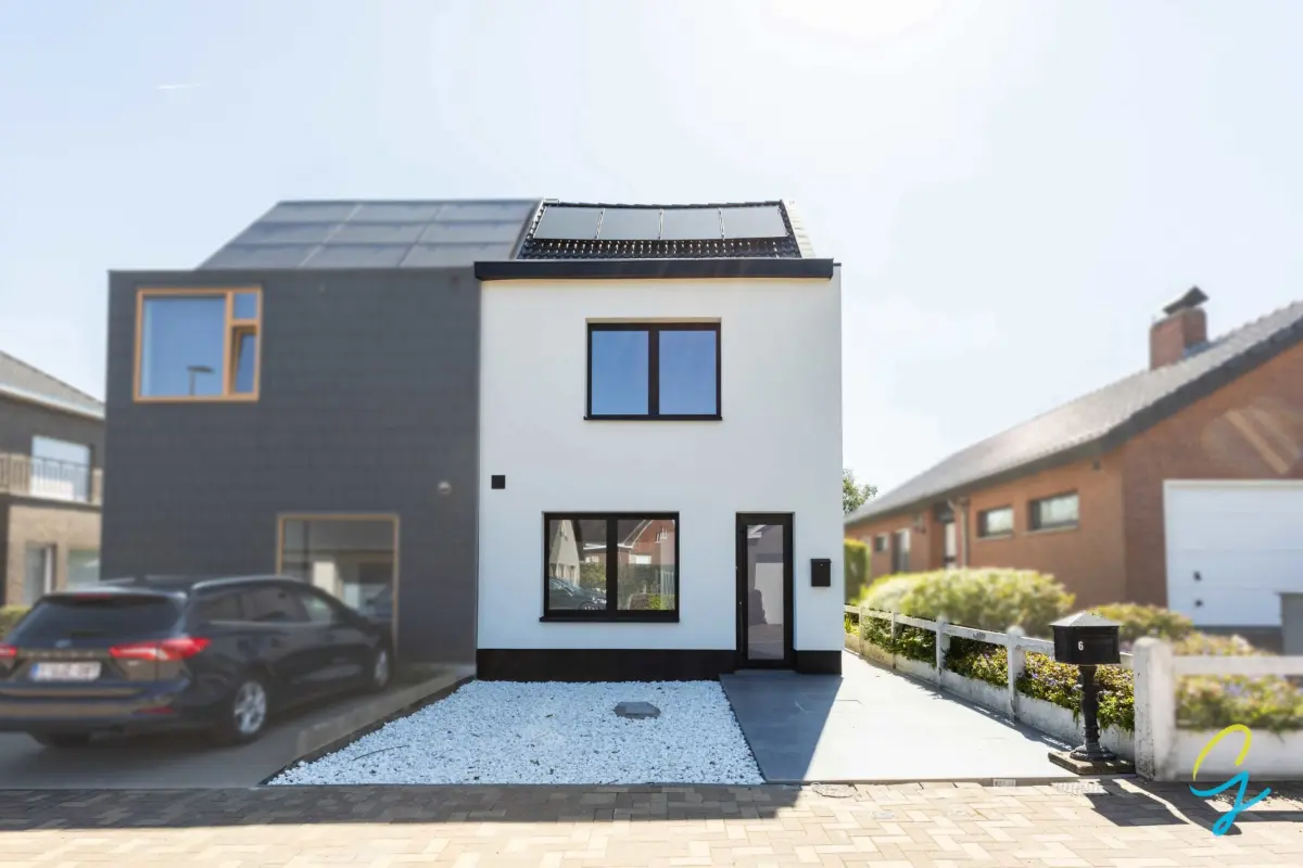 Huis te  koop in Merelbeke 9820 429000.00€ 3 slaapkamers 127.00m² - Zoekertje 745778