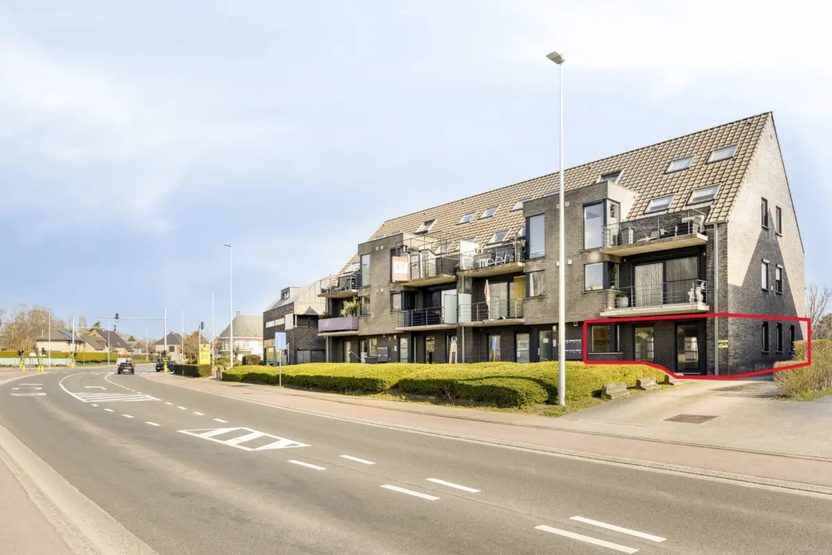 Benedenverdieping te  koop in Lede 9340 300000.00€ 2 slaapkamers 104.00m² - Zoekertje 747039