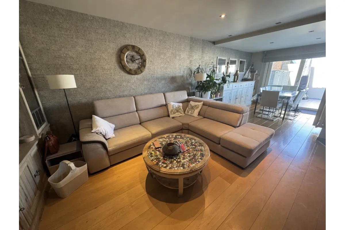 Appartement te  huur in Dendermonde 9200 850.00€ 1 slaapkamers 95.00m² - Zoekertje 747214