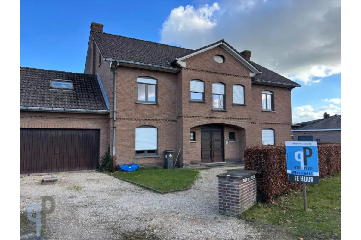 Appartement te  in Zottegem 9620 930.00€ 3 slaapkamers 144.00m² - Zoekertje 747414