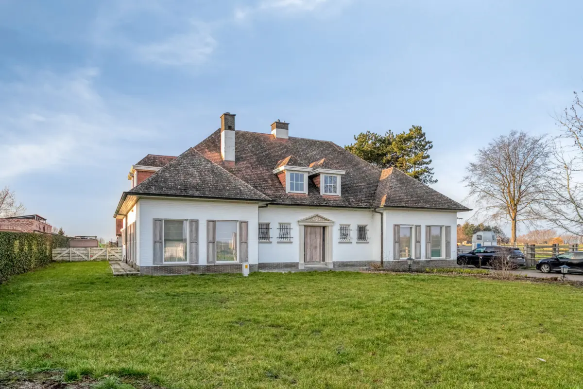 Huis te  koop in Lede 9340 950000.00€ 6 slaapkamers 591.00m² - Zoekertje 747040