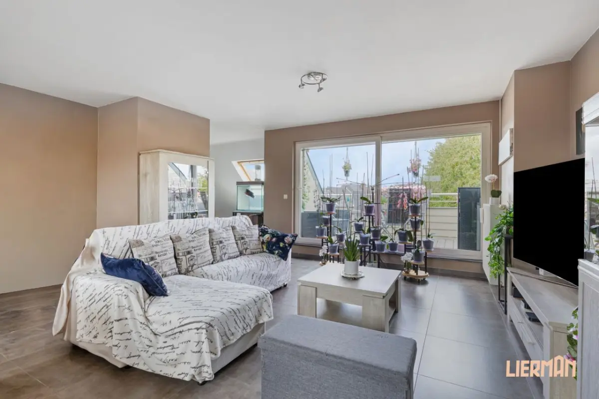 Appartement te  koop in Aalst 9300 295000.00€ 2 slaapkamers 121.00m² - Zoekertje 747775