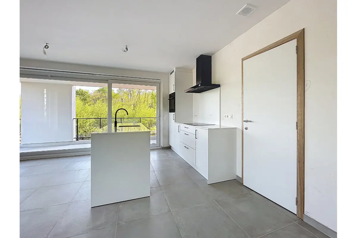 Appartement te  in Oostakker 9041 1065.00€ 3 slaapkamers 105.00m² - Zoekertje 747664