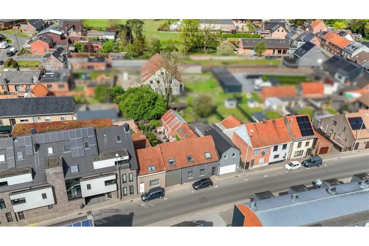 Huis te  koop in Stekene 9190 319000.00€ 4 slaapkamers 230.00m² - Zoekertje 748185