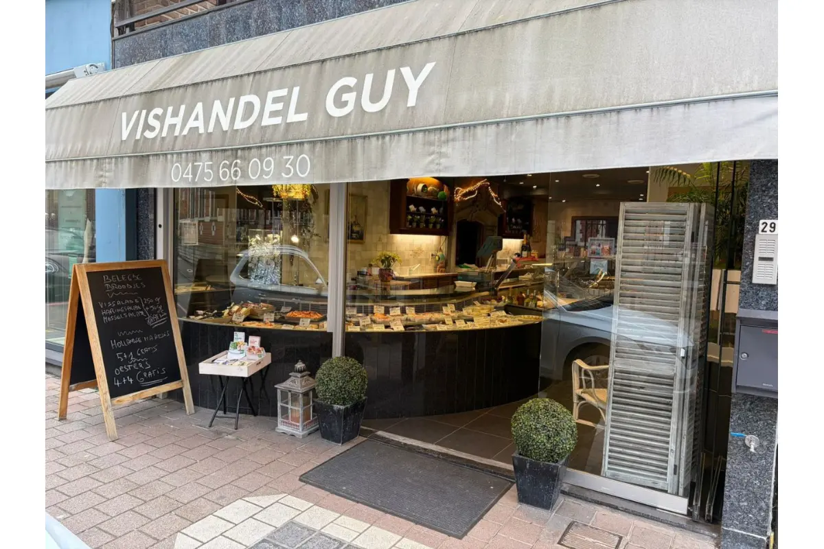 Handelszaak te  huur in Geraardsbergen 9500 1500.00€  slaapkamers m² - Zoekertje 747798