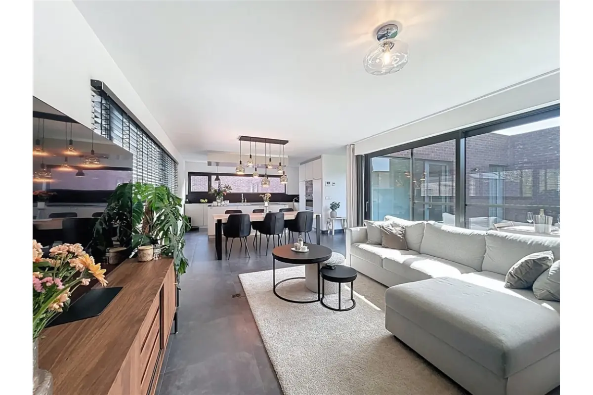 Loft te  koop in Kallo 9120 379000.00€ 3 slaapkamers 131.00m² - Zoekertje 749504