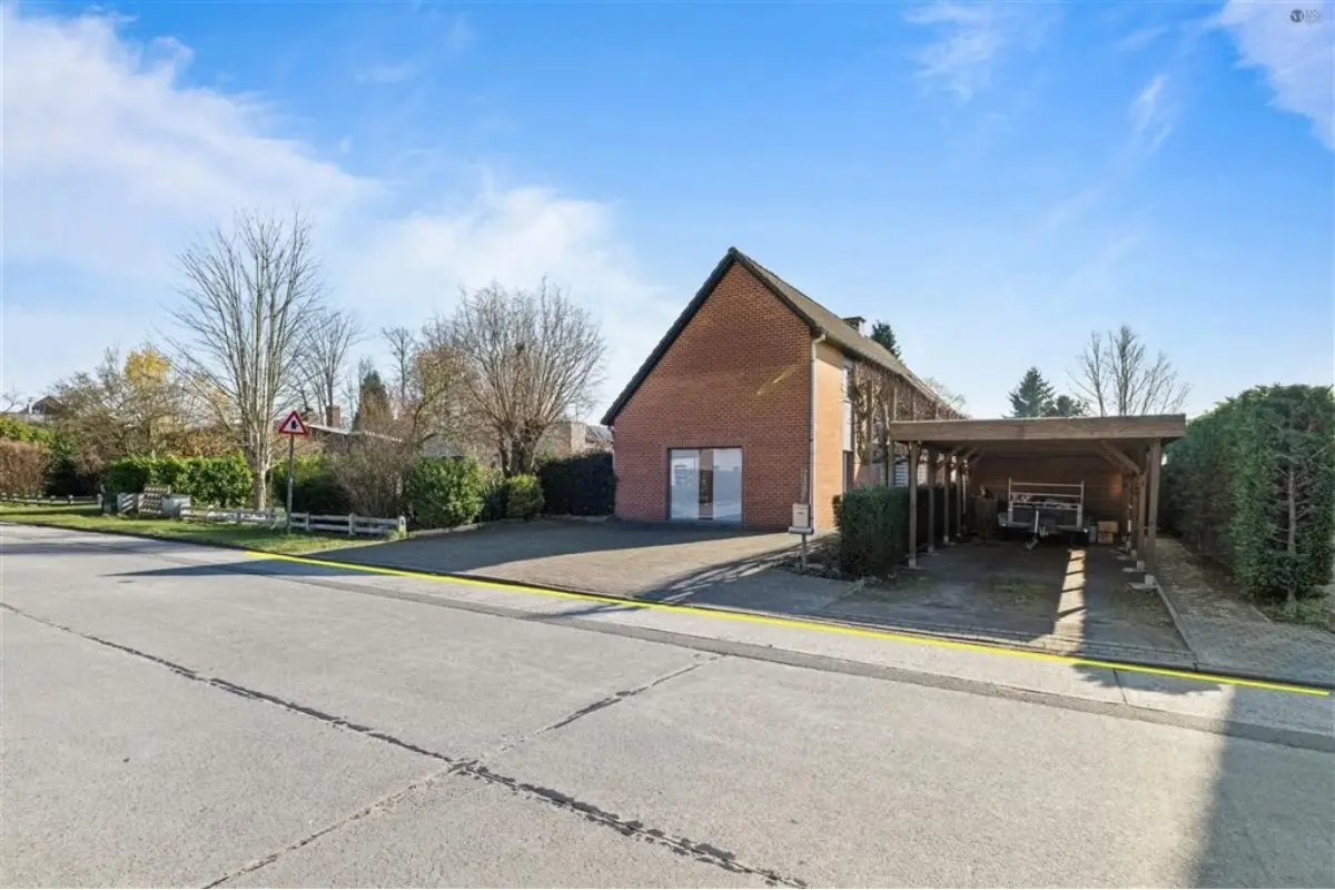 Huis te  koop in Lokeren 9160 439000.00€ 3 slaapkamers 207.00m² - Zoekertje 748695