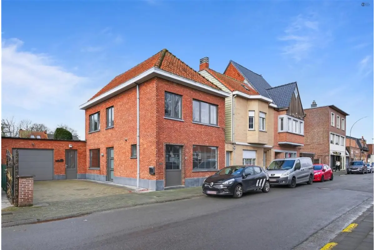 Huis te  koop in Moerbeke-Waas 9180 325000.00€ 3 slaapkamers 197.00m² - Zoekertje 748693