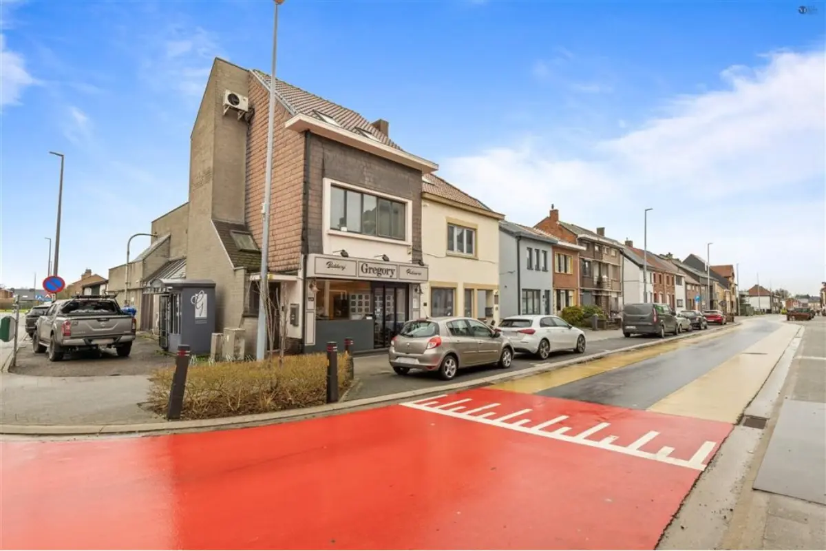Handelszaak te  koop in Stekene 9190 325000.00€ 2 slaapkamers 342.00m² - Zoekertje 748692