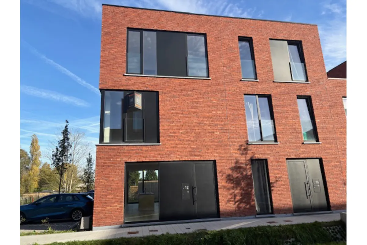 Huis te  koop in Mariakerke 9030 439750.00€ 5 slaapkamers 172.60m² - Zoekertje 748499