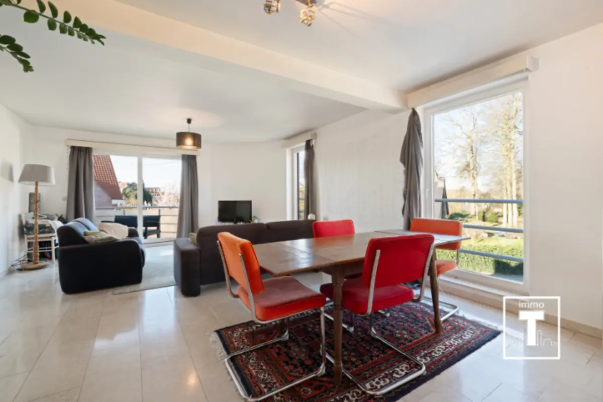 Appartement te  koop in Gentbrugge 9050 369000.00€ 3 slaapkamers 165.00m² - Zoekertje 750435