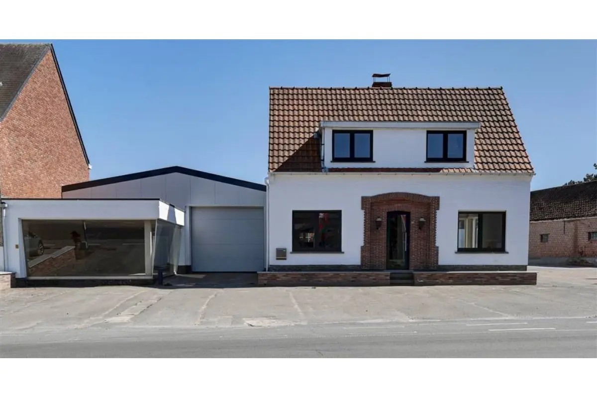 Handelszaak te  huur in Waasmunster 9250 2600.00€ 3 slaapkamers 171.00m² - Zoekertje 750036