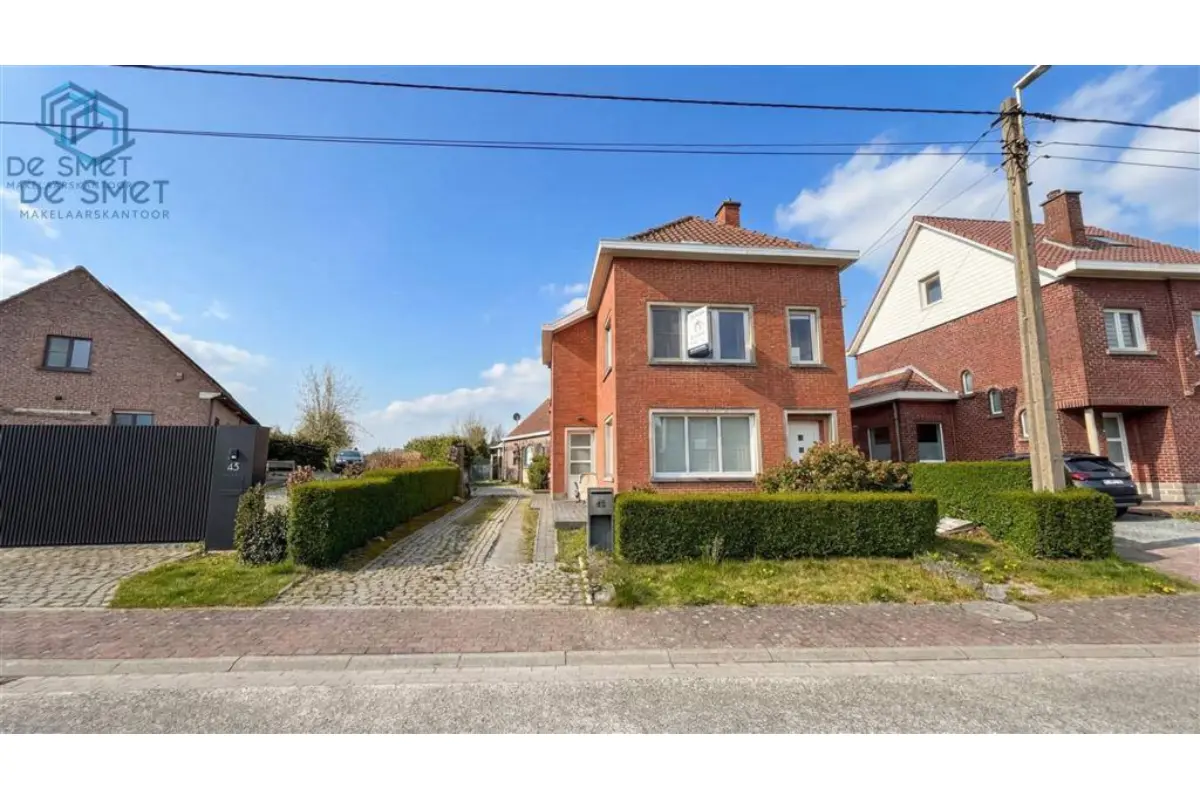 Huis te  koop in Geraardsbergen 9500 385000.00€ 3 slaapkamers 264.00m² - Zoekertje 750783