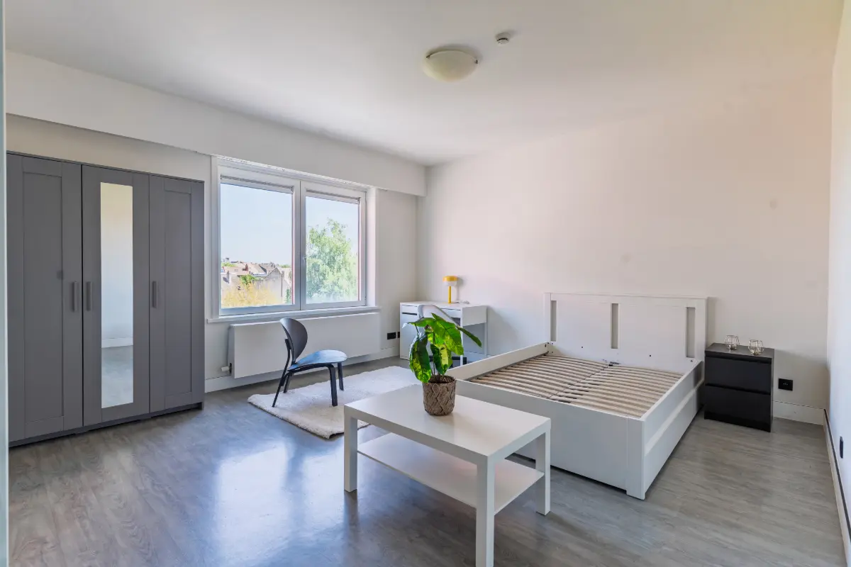 Appartement te  huur in Gent 9000 573.00€ 1 slaapkamers 17.23m² - Zoekertje 749611