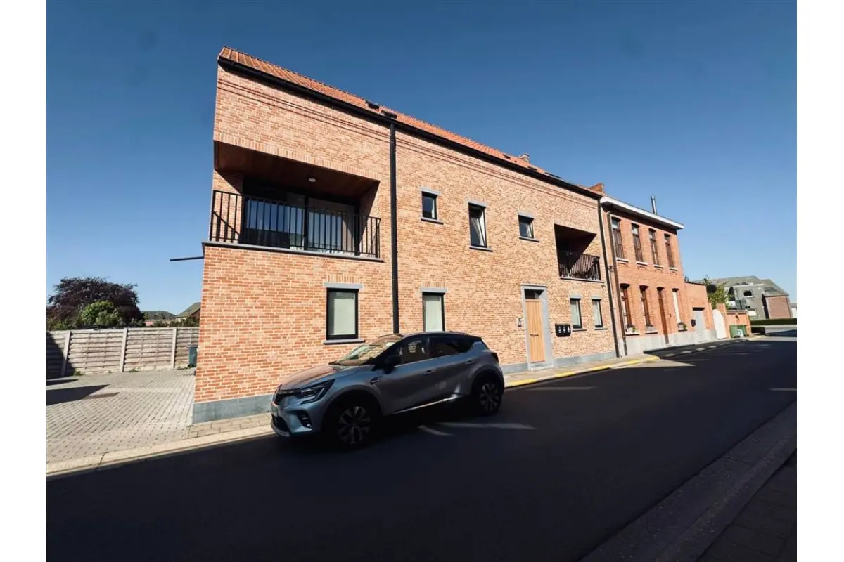 Appartement te  huur in Meerdonk 9170 950.00€ 2 slaapkamers m² - Zoekertje 749581
