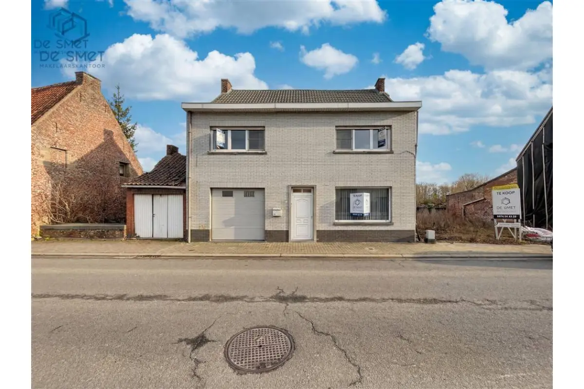 Huis te  koop in Viane 9500 145000.00€ 3 slaapkamers 225.00m² - Zoekertje 750778