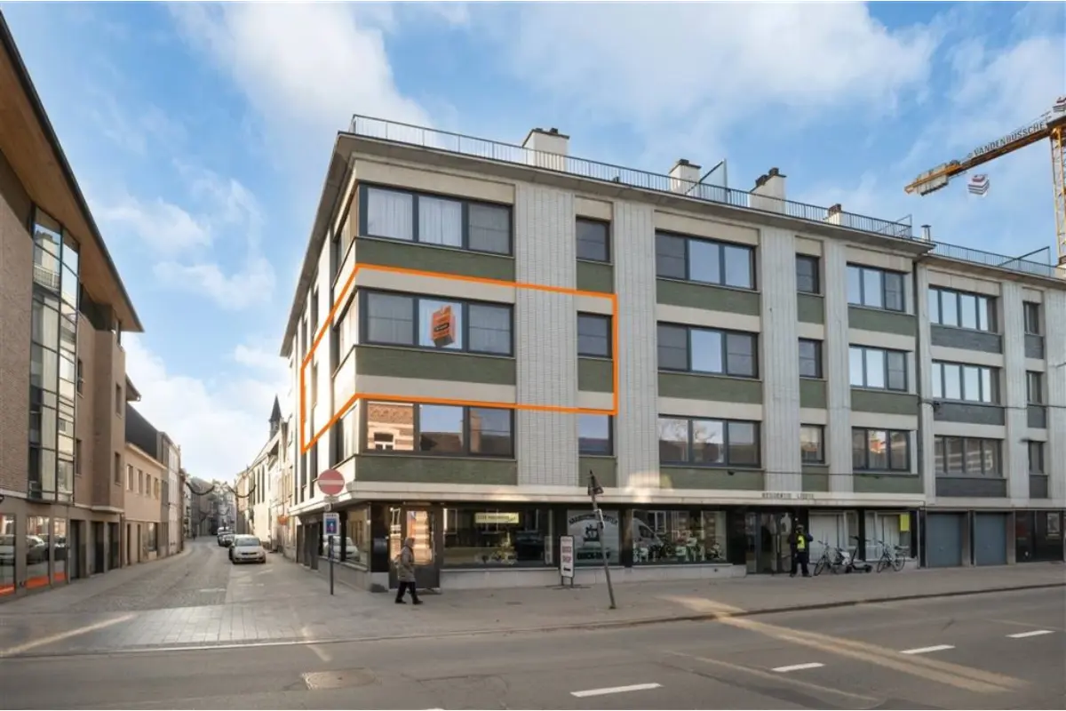 Appartement te  koop in Oudenaarde 9700 230000.00€ 2 slaapkamers 101.00m² - Zoekertje 749919