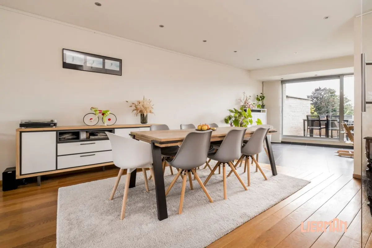 Appartement te  koop in Aalst 9300 379000.00€ 3 slaapkamers 145.00m² - Zoekertje 751223