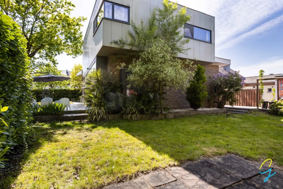 Huis te  koop in De Pinte 9840 735000.00€ 4 slaapkamers 227.00m² - Zoekertje 751134