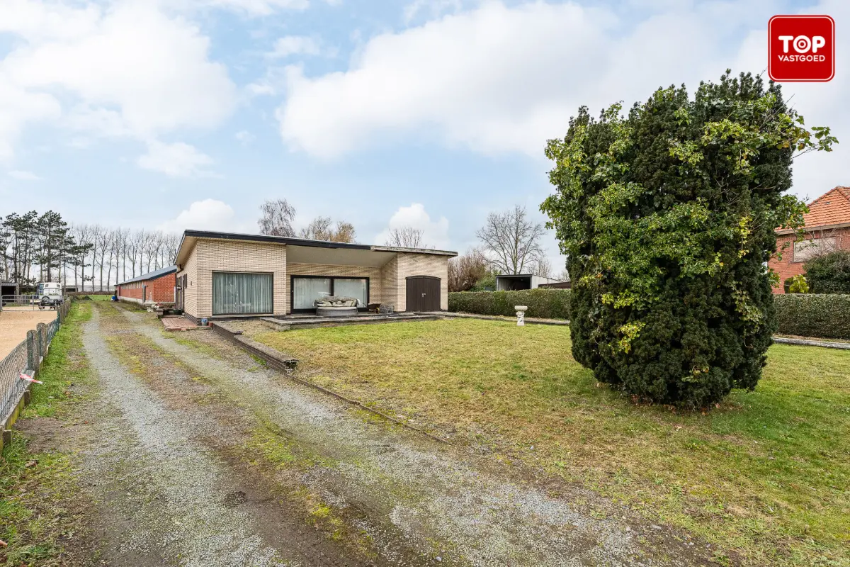 Huis te  koop in Sint-Laureins 9980 399000.00€ 2 slaapkamers 157.00m² - Zoekertje 752432