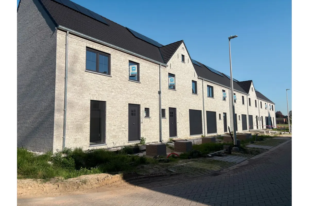Huis te  koop in Lokeren 9160 387511.00€ 3 slaapkamers 151.00m² - Zoekertje 752461