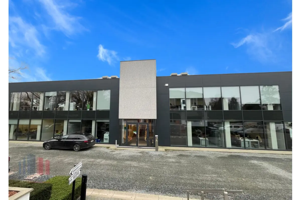Handelszaak te  huur in Melle 9090 1485.00€  slaapkamers m² - Zoekertje 752543