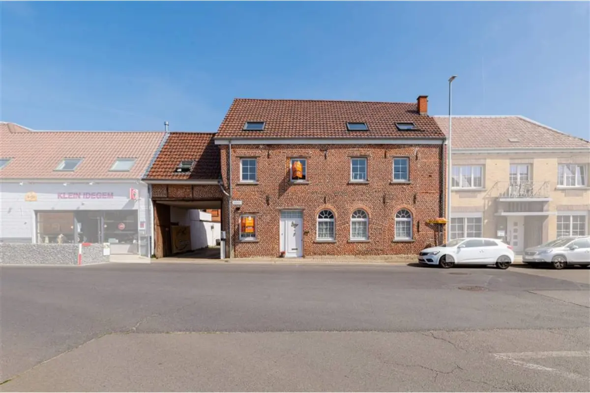 Huis te  koop in Idegem 9506 448000.00€ 6 slaapkamers m² - Zoekertje 753267