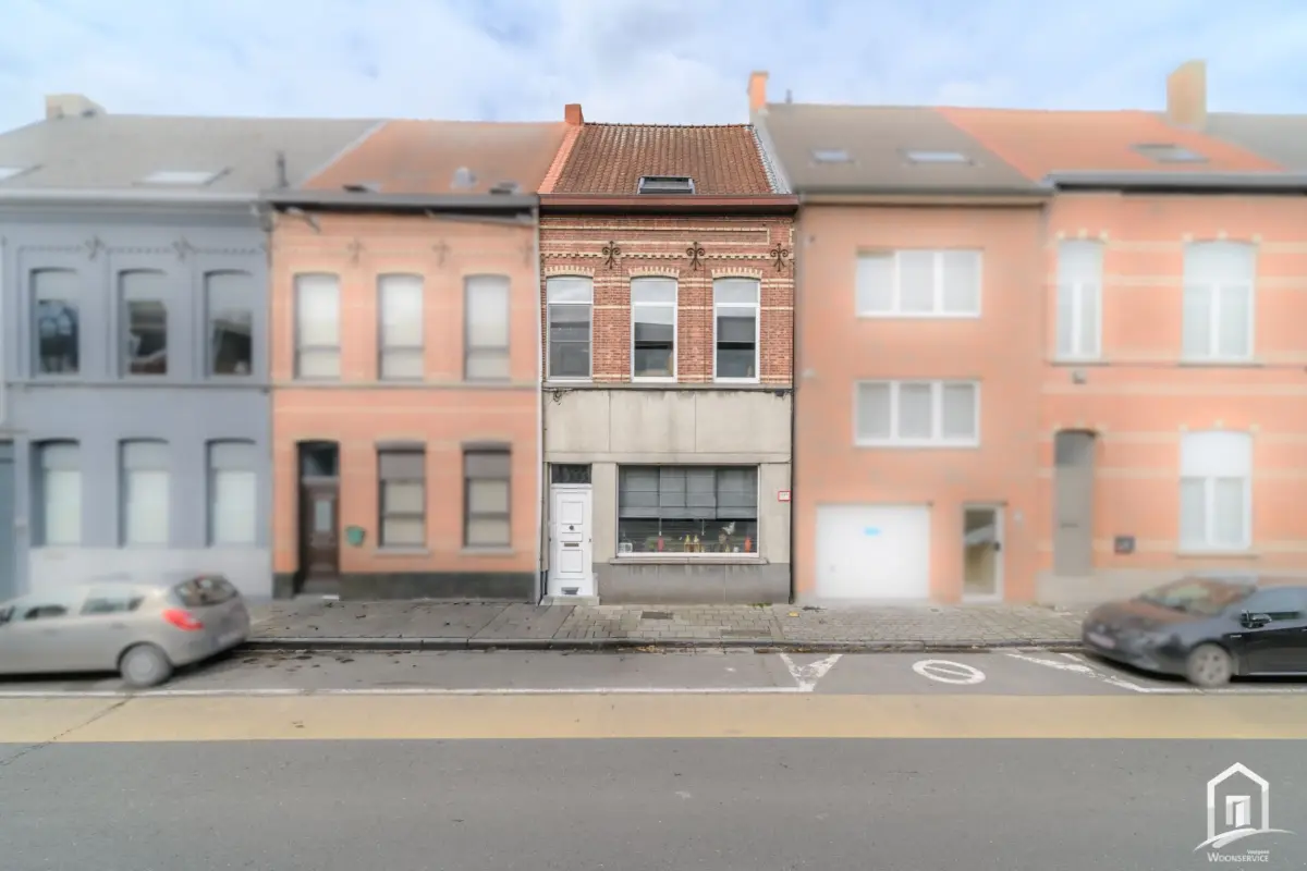 Huis te  in Aalst 9300 299000.00€ 4 slaapkamers m² - Zoekertje 754006