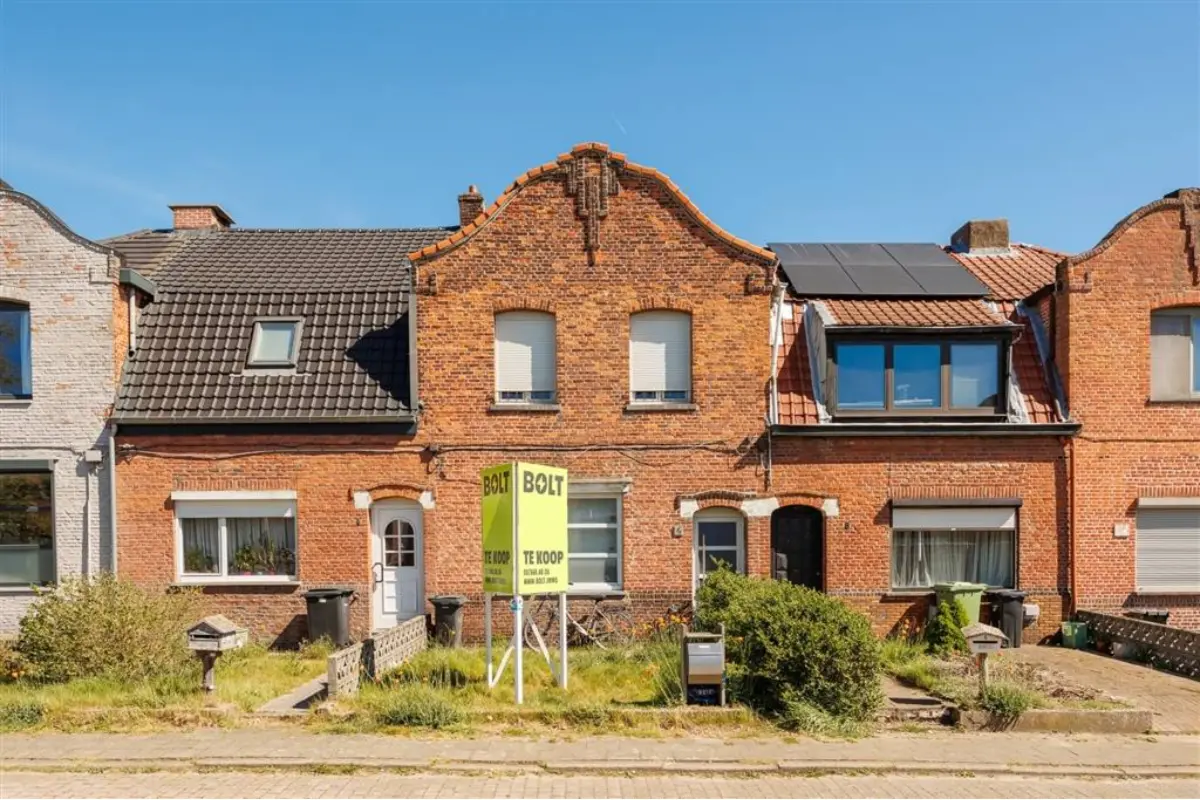 Huis te  koop in Bazel 9150 165000.00€ 2 slaapkamers 125.00m² - Zoekertje 754026
