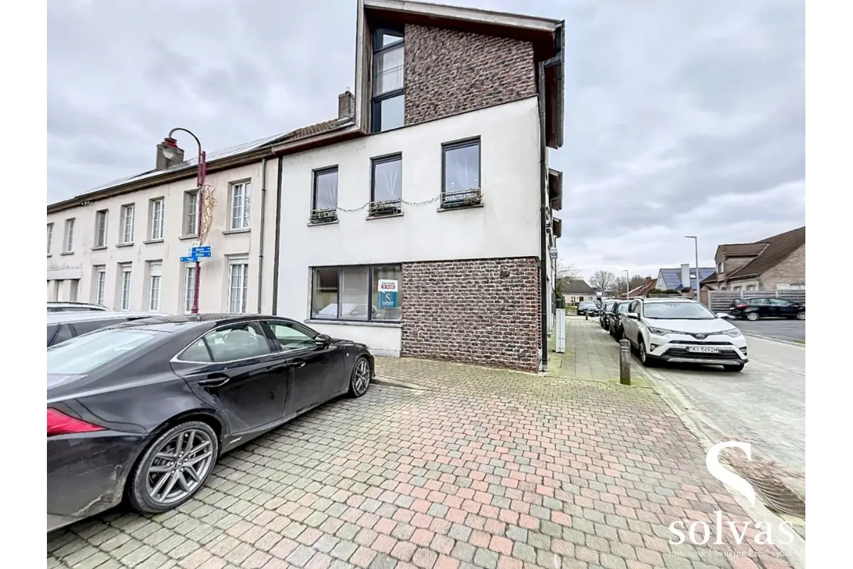 Appartement te  in Aalter 9880 825.00€ 3 slaapkamers m² - Zoekertje 754651