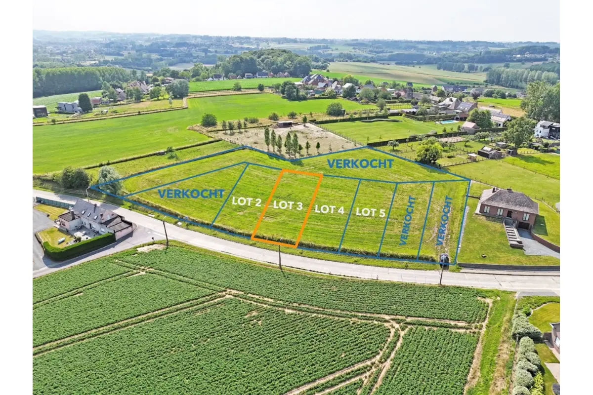 Grond te  koop in Zottegem 9620 135000.00€  slaapkamers m² - Zoekertje 754635