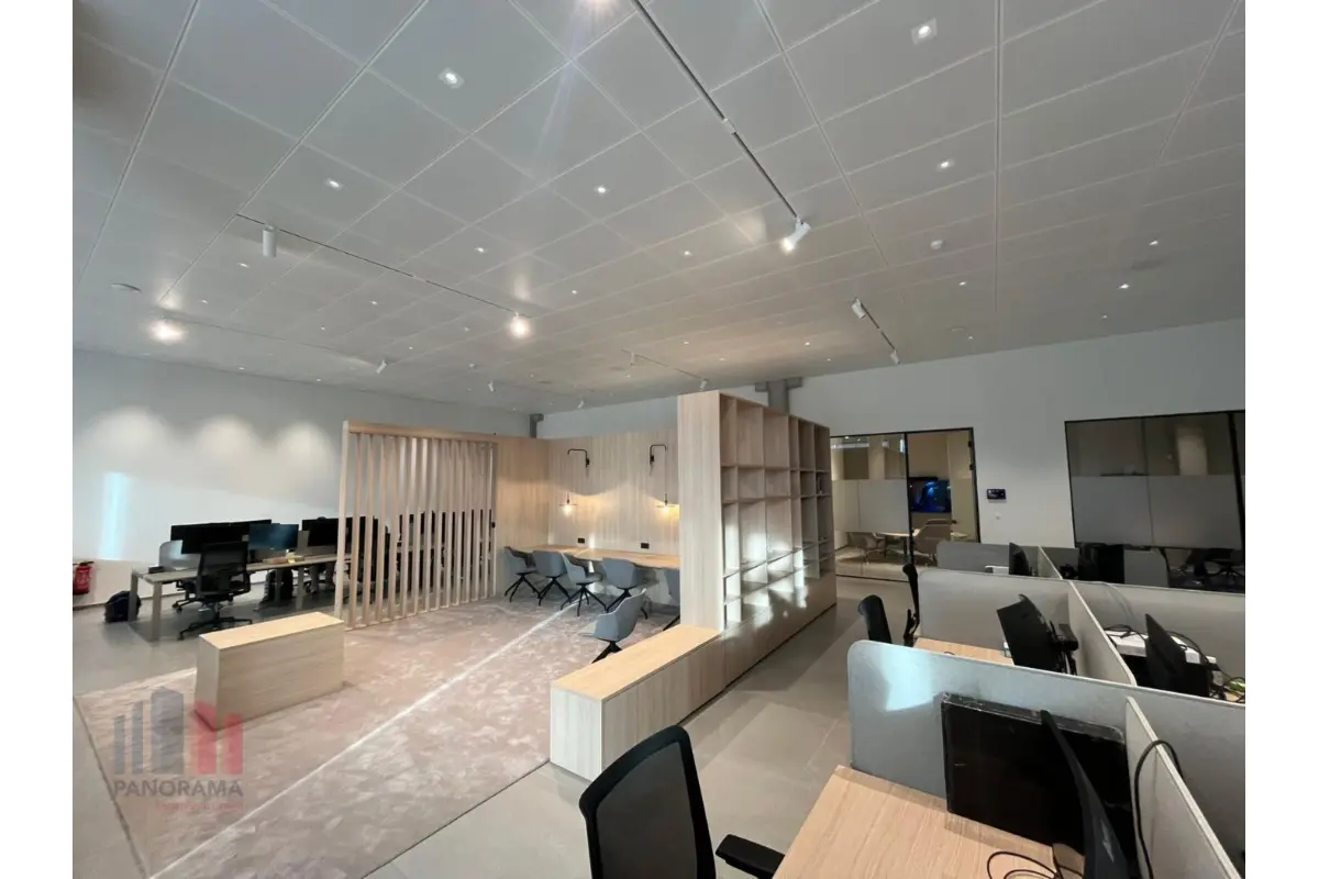Handelszaak te  huur in Zele 9240 8245.00€  slaapkamers 653.00m² - Zoekertje 755049