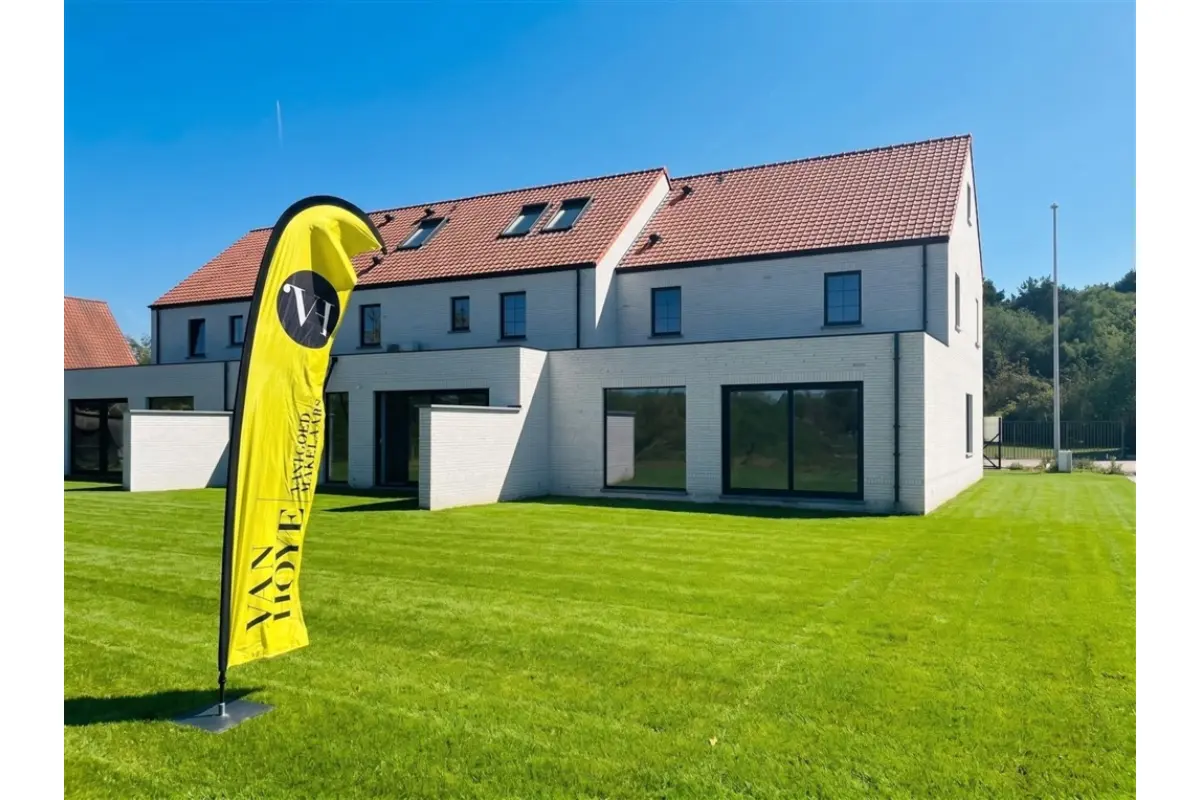Huis te  koop in Kemzeke 9190 497000.00€ 4 slaapkamers 210.00m² - Zoekertje 755399