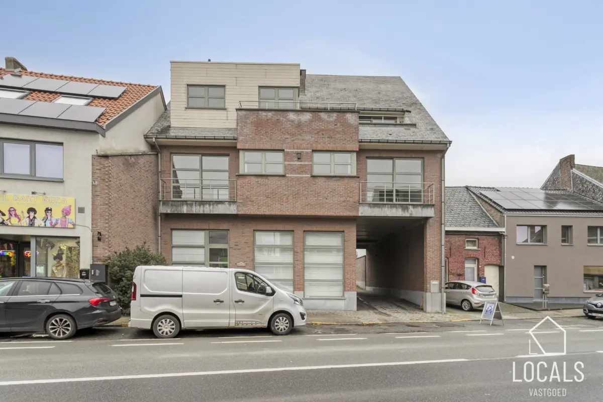 Huis te  koop in Haaltert 9450 900000.00€ 6 slaapkamers 393.00m² - Zoekertje 756643