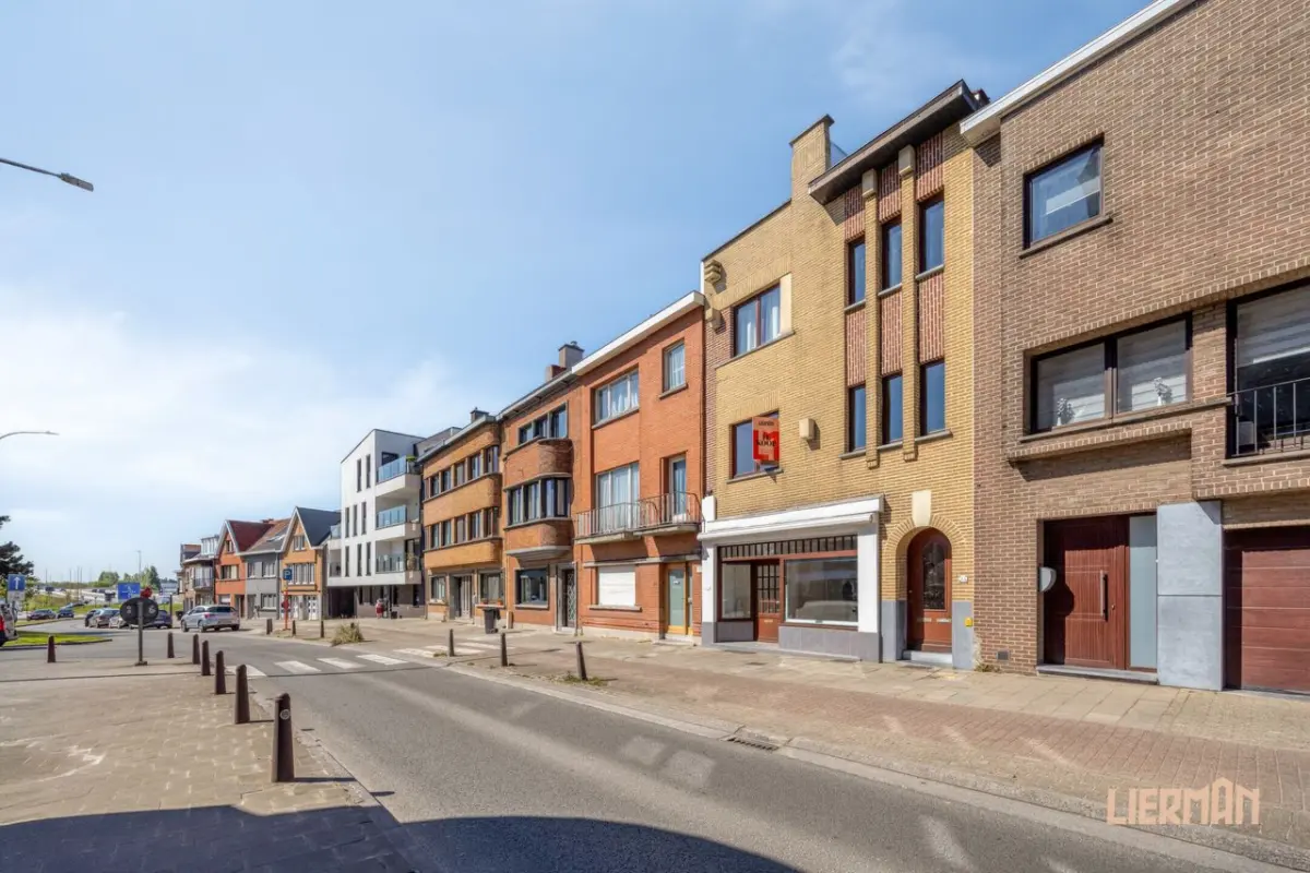 Kasteel te  koop in Aalst 9300 359000.00€ 5 slaapkamers 250.00m² - Zoekertje 756505