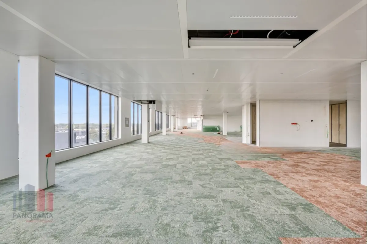 Handelszaak te  huur in Sint-Denijs-Westrem 9051 52920.00€  slaapkamers 3528.00m² - Zoekertje 757355