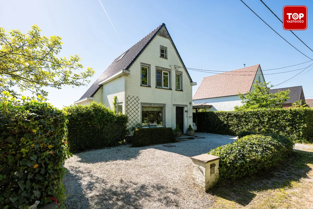 Huis te  koop in Astene 9800 550000.00€ 3 slaapkamers 141.00m² - Zoekertje 756820