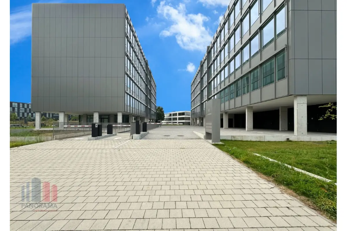 Handelszaak te  huur in Sint-Denijs-Westrem 9051 50000.00€  slaapkamers 4000.00m² - Zoekertje 757353