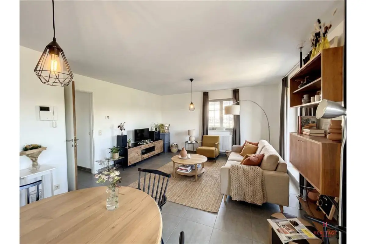 Appartement te  huur in Eke 9810 925.00€ 2 slaapkamers 90.00m² - Zoekertje 757513