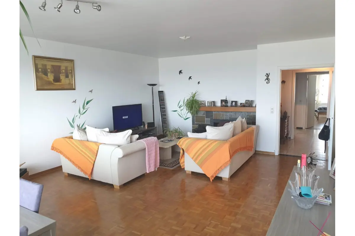 Appartement te  in Sint-Jans-Molenbeek 1080 239000.00€ 2 slaapkamers 110.00m² - Zoekertje 757534