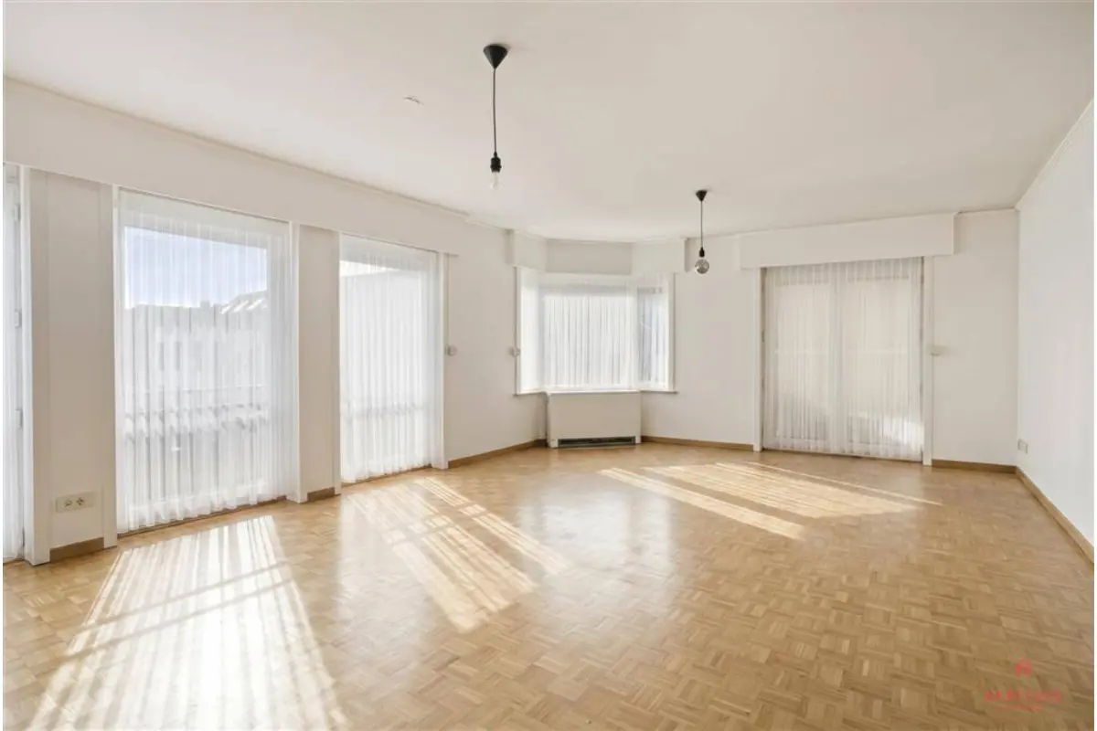 Appartement te  koop in Aalter 9880 249000.00€ 2 slaapkamers 111.00m² - Zoekertje 757512