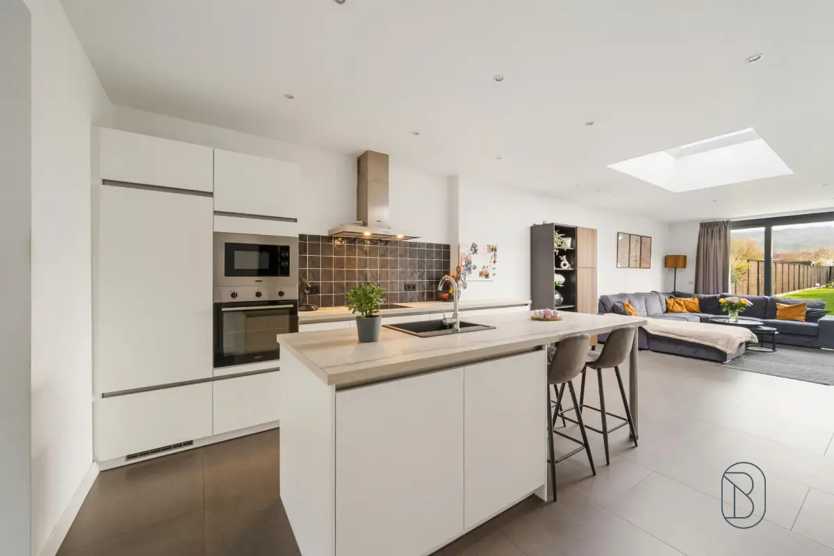 Huis te  koop in Kluisbergen 9690 335000.00€ 3 slaapkamers 170.00m² - Zoekertje 757958
