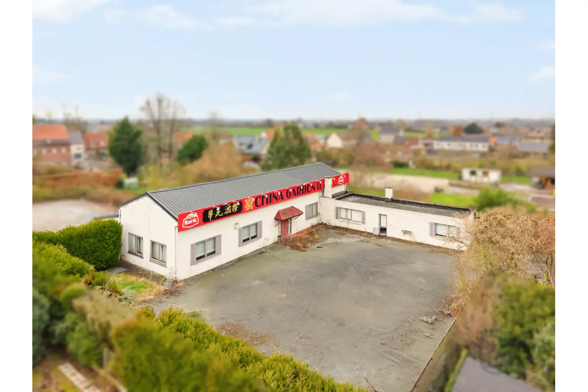 Handelszaak te  koop in Kluisbergen 9690 285000.00€  slaapkamers 320.00m² - Zoekertje 758251