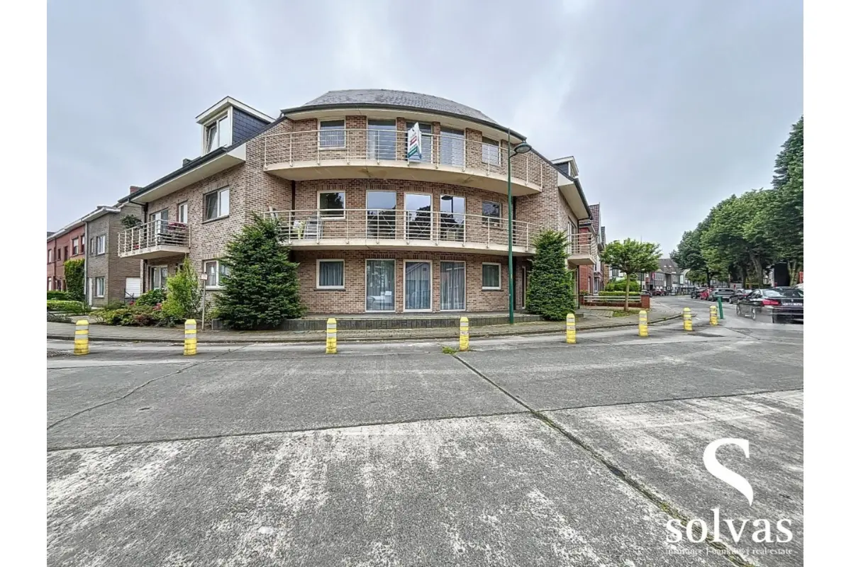 Huis te  huur in Evergem 9940 795.00€ 2 slaapkamers m² - Zoekertje 759440