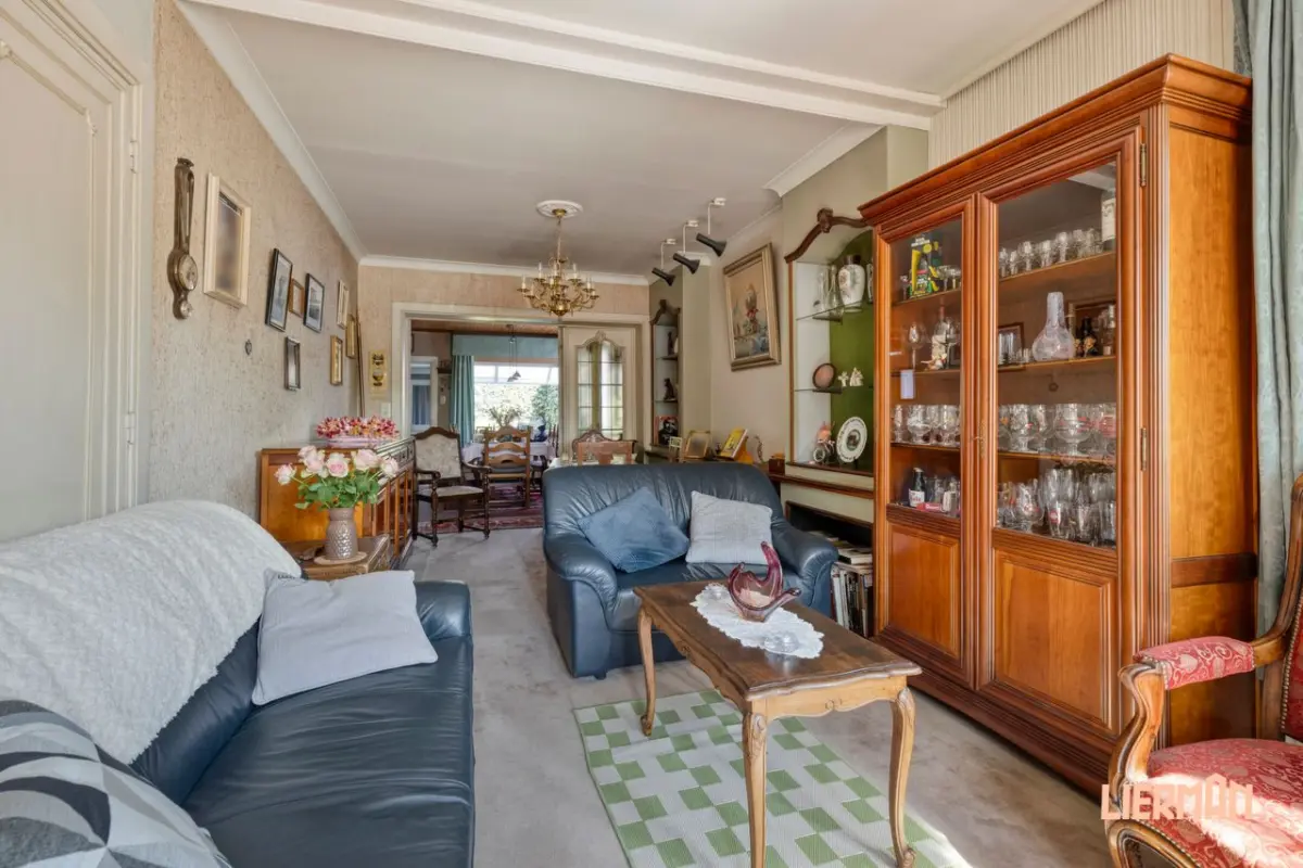 Huis te  koop in Aalst 9300 289000.00€ 3 slaapkamers 181.00m² - Zoekertje 759284