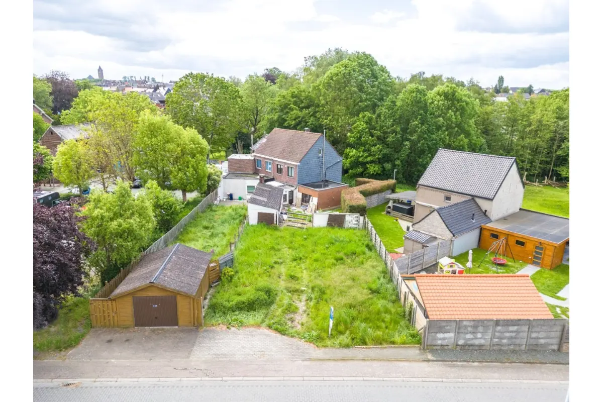 Grond te  koop in Zottegem 9620 119000.00€  slaapkamers m² - Zoekertje 760487