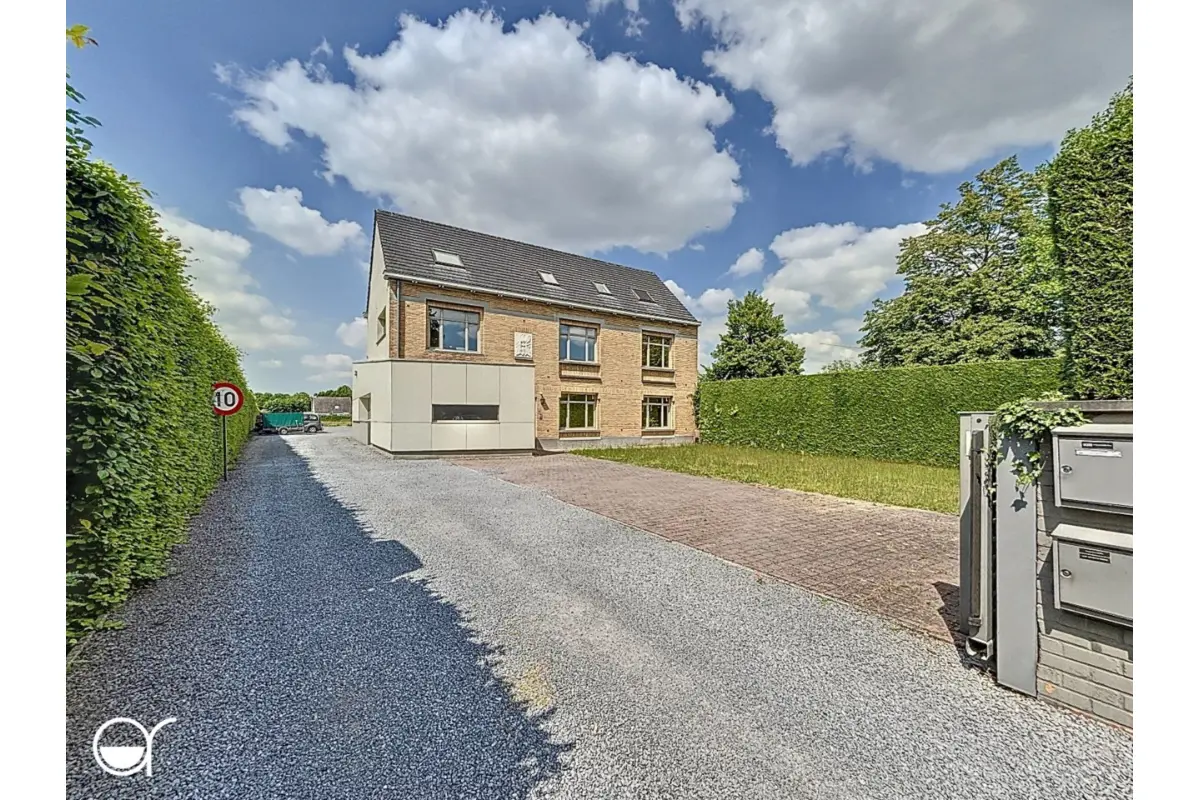 Huis te  koop in Drongen 9031 650000.00€ 5 slaapkamers 400.00m² - Zoekertje 760987