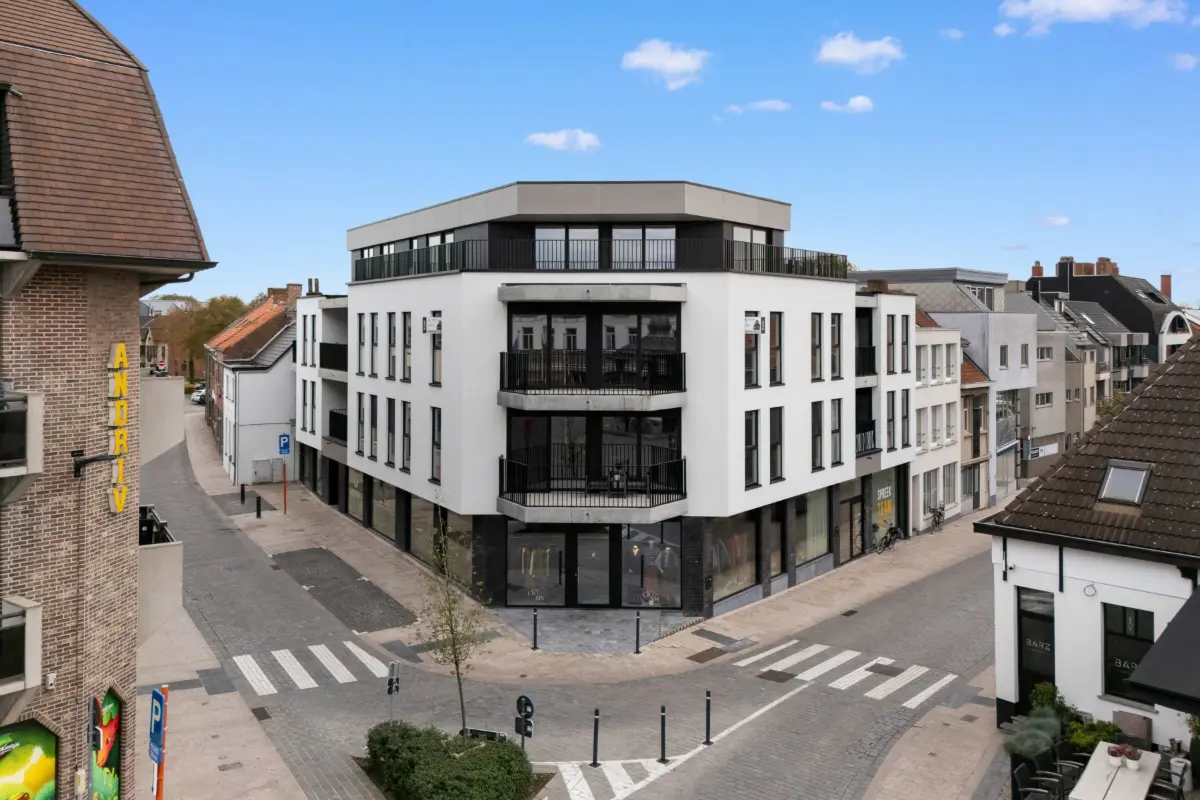 Appartement te  huur in Aalter 9880 1075.00€ 2 slaapkamers 130.00m² - Zoekertje 761177