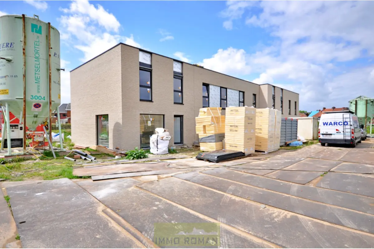 Appartementsgebouw te  koop in Ronse 9600 290857.00€ 3 slaapkamers 112.00m² - Zoekertje 763860